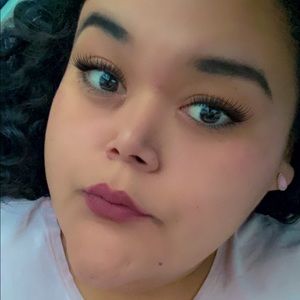 Meet your Posher, Jeanette